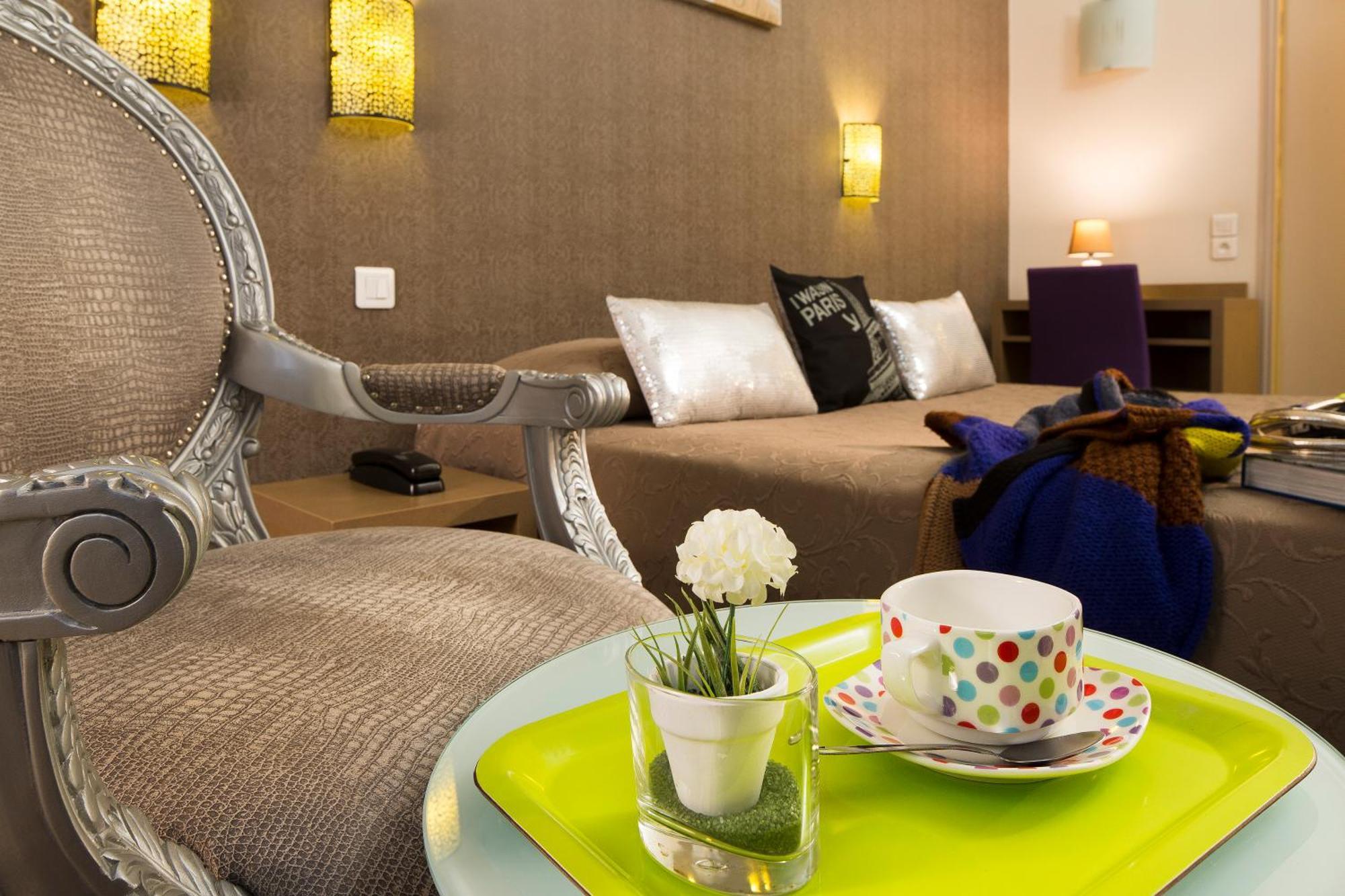 De La Cite Rougemont 2* Paris